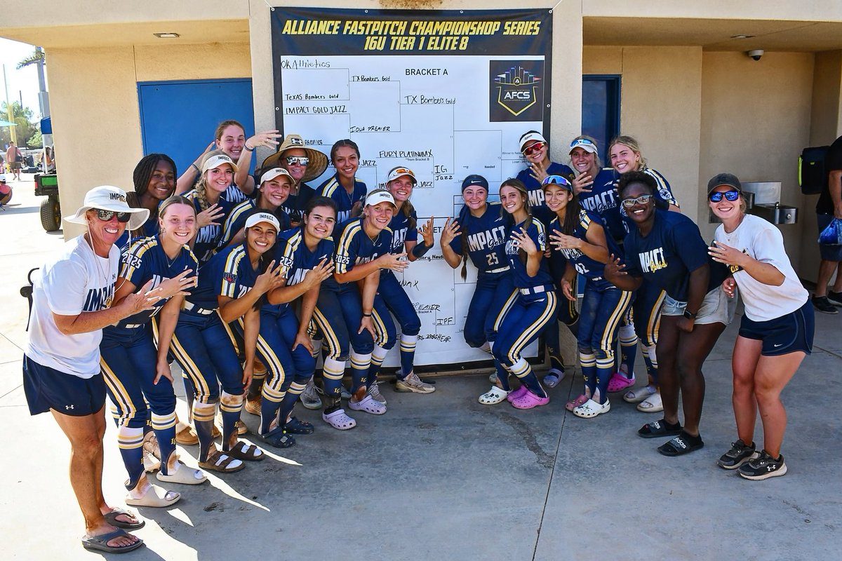 Jazz16u's tweet photo. Headed @thealliancefp Tier 1 Final 4! Thank you to all the coaches who stopped by today! Here is the game time for tomorrow, see you there!!
9:00  am/ Chino 
#betheimpact #trusttheprocess #goldblooded #igjazz16u https://t.co/uydPPoRbUE