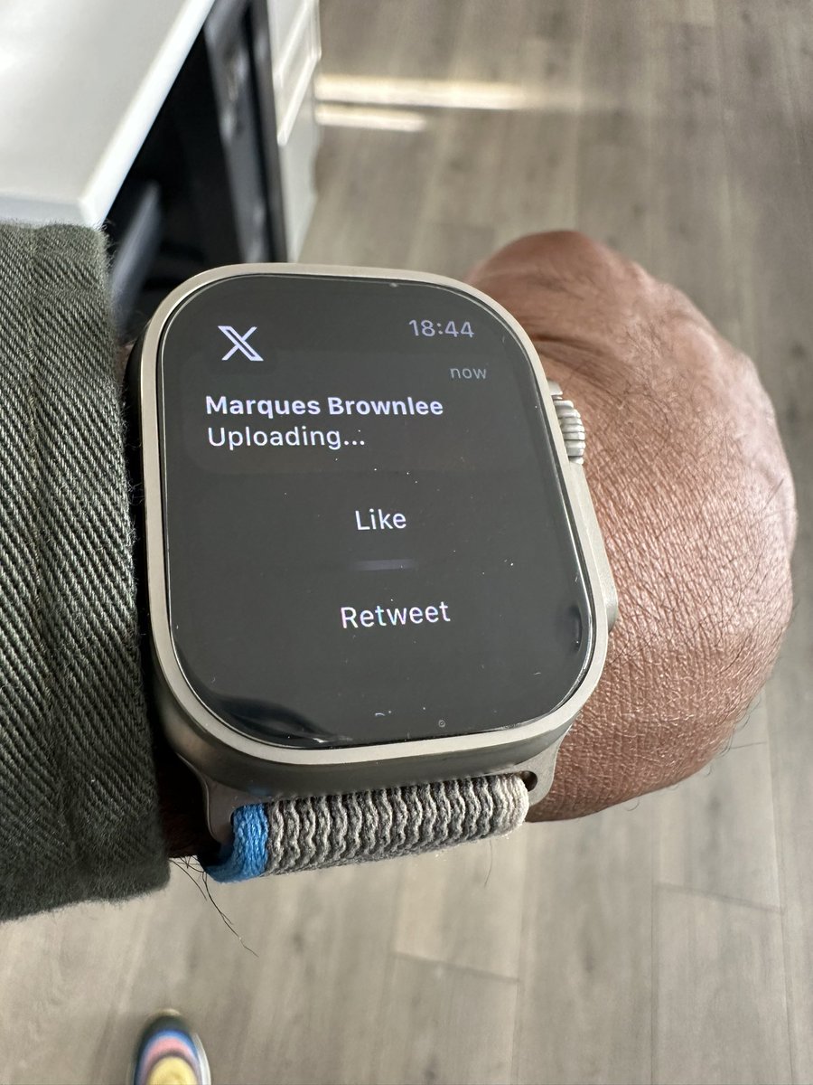 phavor's tweet photo. @MKBHD Gotta get use to this… https://t.co/y9Z5xokP3X