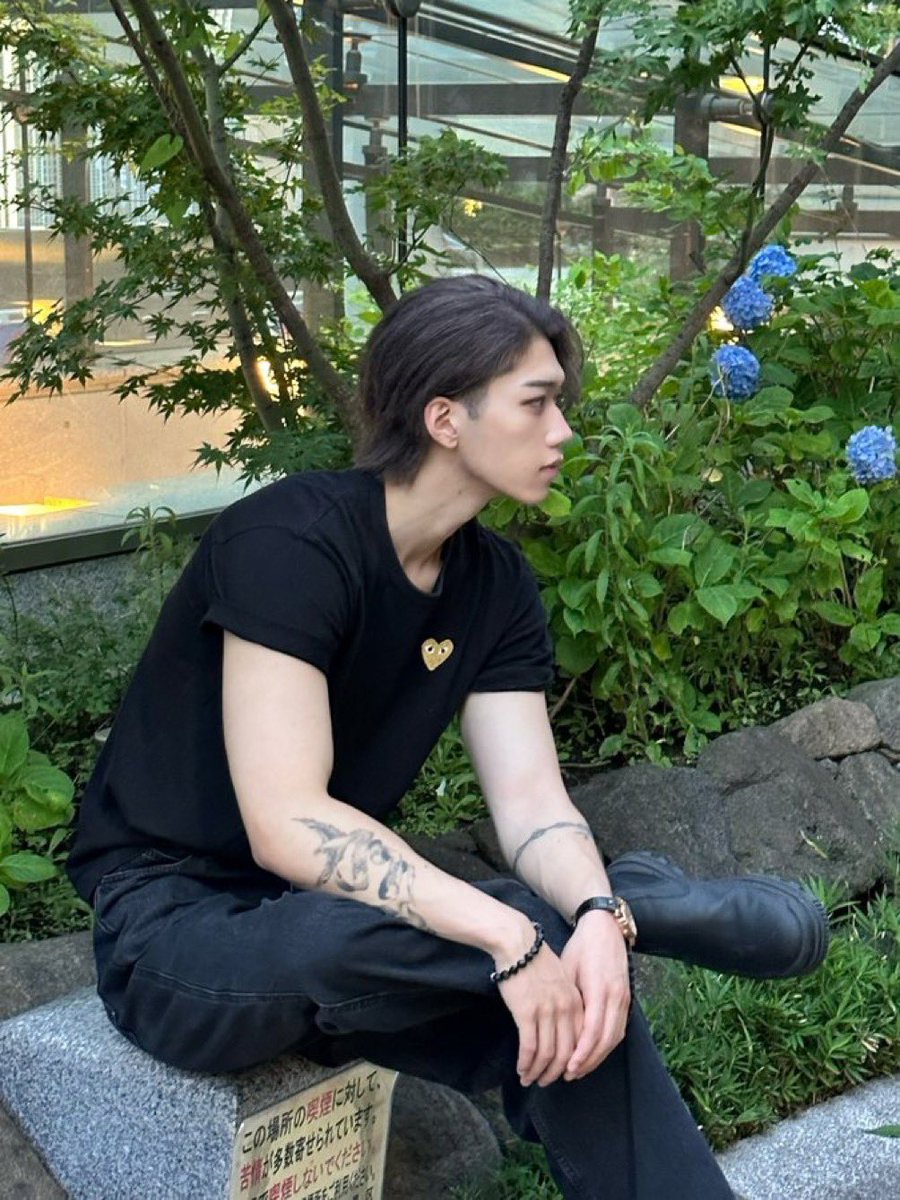 I hate going out with him…