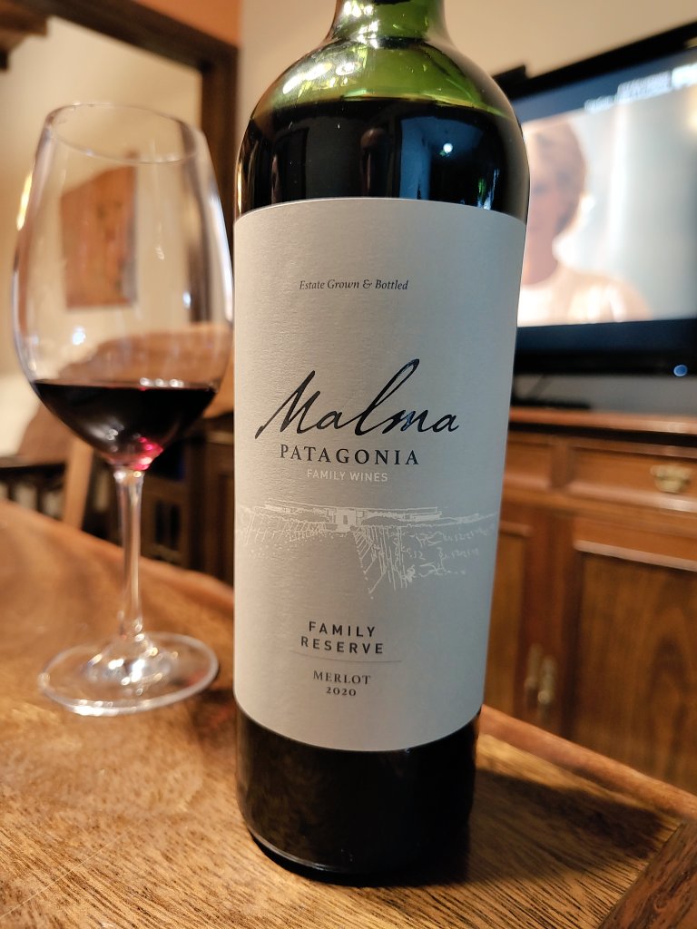 Muy buen Merlot. Redondo, una copa invita otra. Malma 2020 <a href="/soldadosmerlot/">#SoldadosDelMerlot</a>