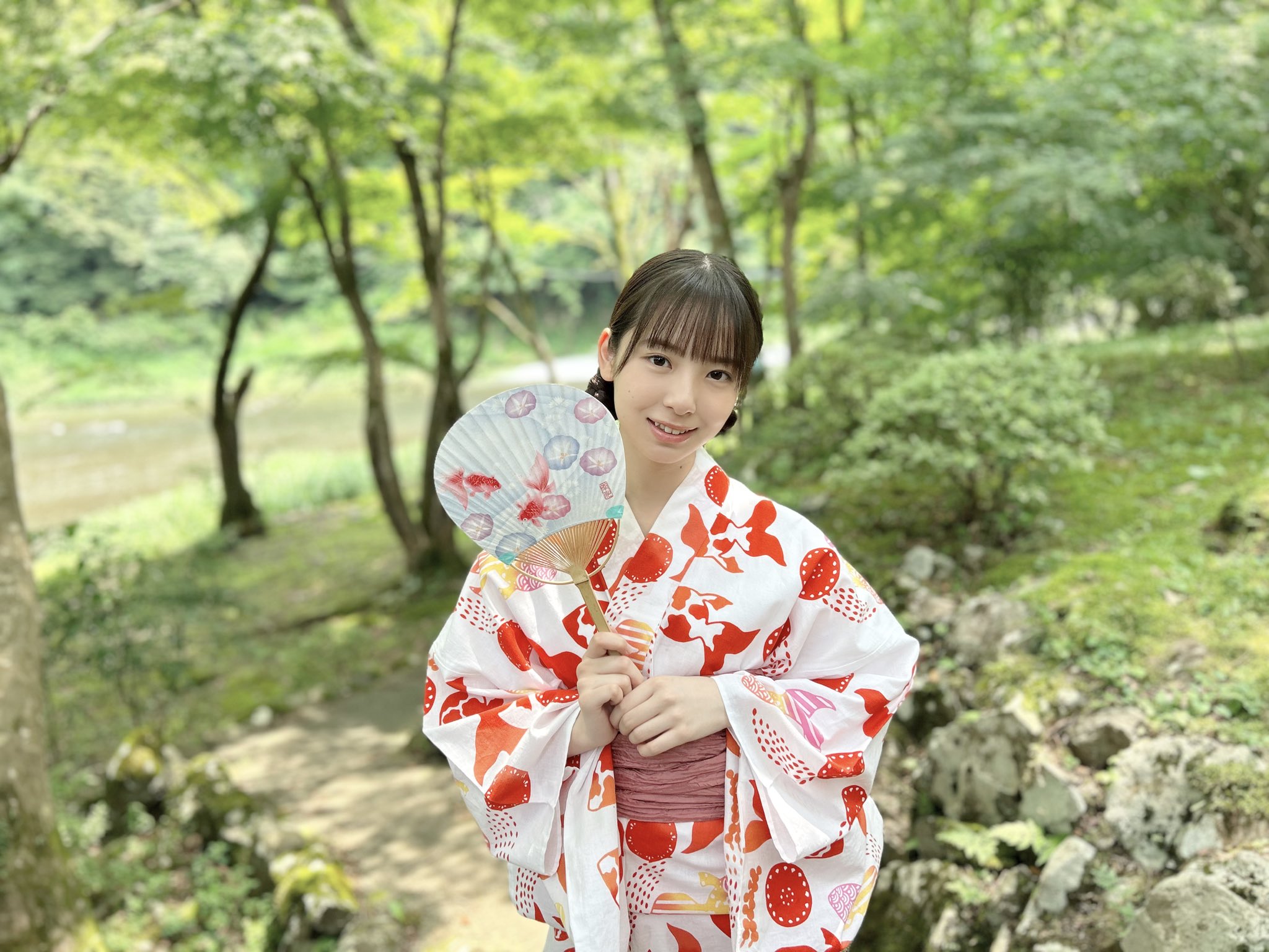 渡辺莉菜 2024年 浴衣 生写真 直筆サイン入り （まんだらけ