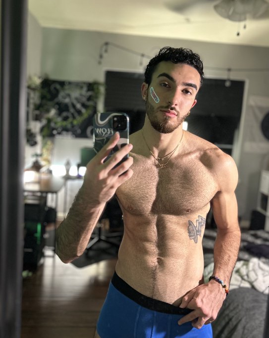 Hurt my face but the blues clues stick goes hard https://t.co/k6kOddVu29<a href="/tag/attractive"class="tags"><span>#attractive</span></a>