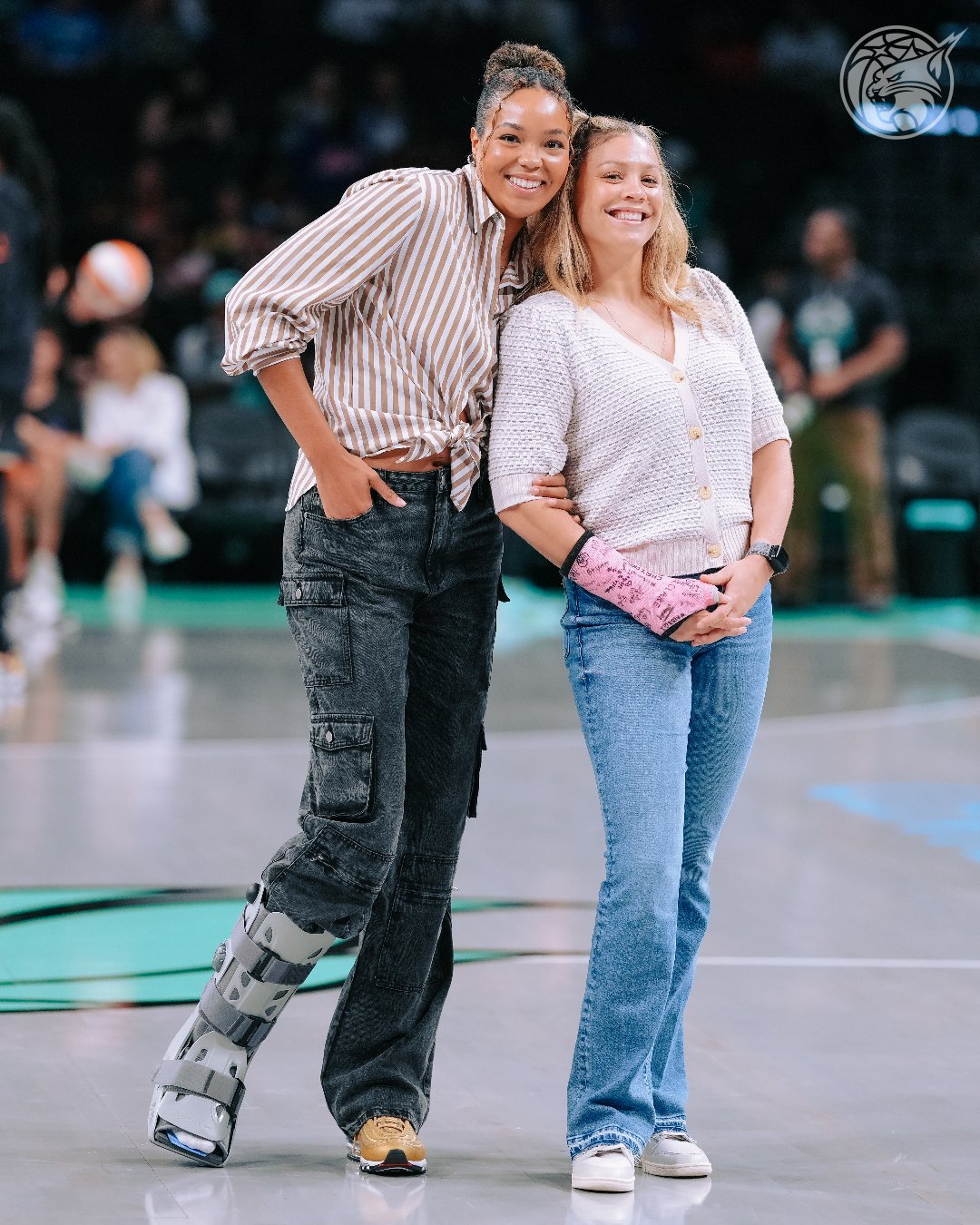 Outfit Ideas: What To Wear to a Basketball Game.