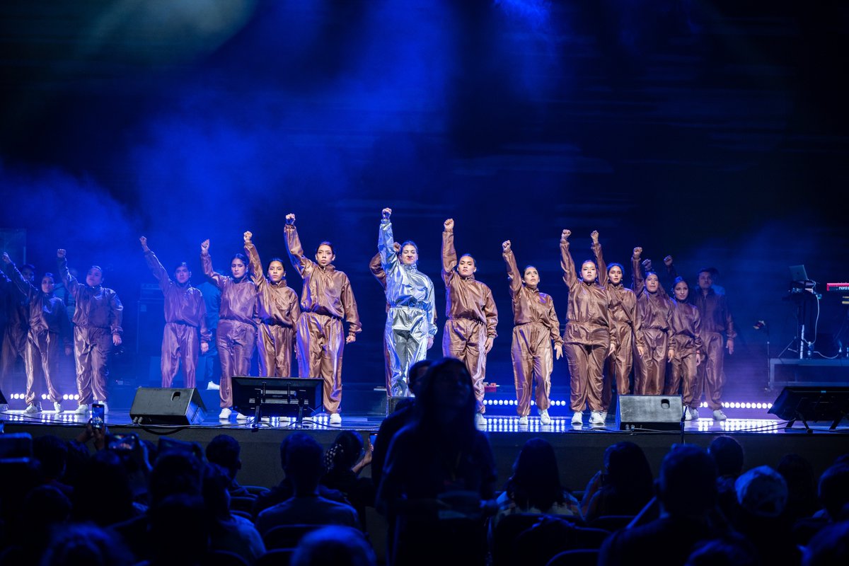 AguaVivaPeru's tweet image. Iglesia, arrancamos el segundo bloque de TRANSFORMACIÓN 2023 💥🥳 con un súper Openning de Artes escénicas.

Comenta con emojis si lo disfrutaste tanto como nosotros 🎉✌️

#Transformacion23 #Openning #Conference #Congreso  #FiestasPatrias #28DeJulio2023