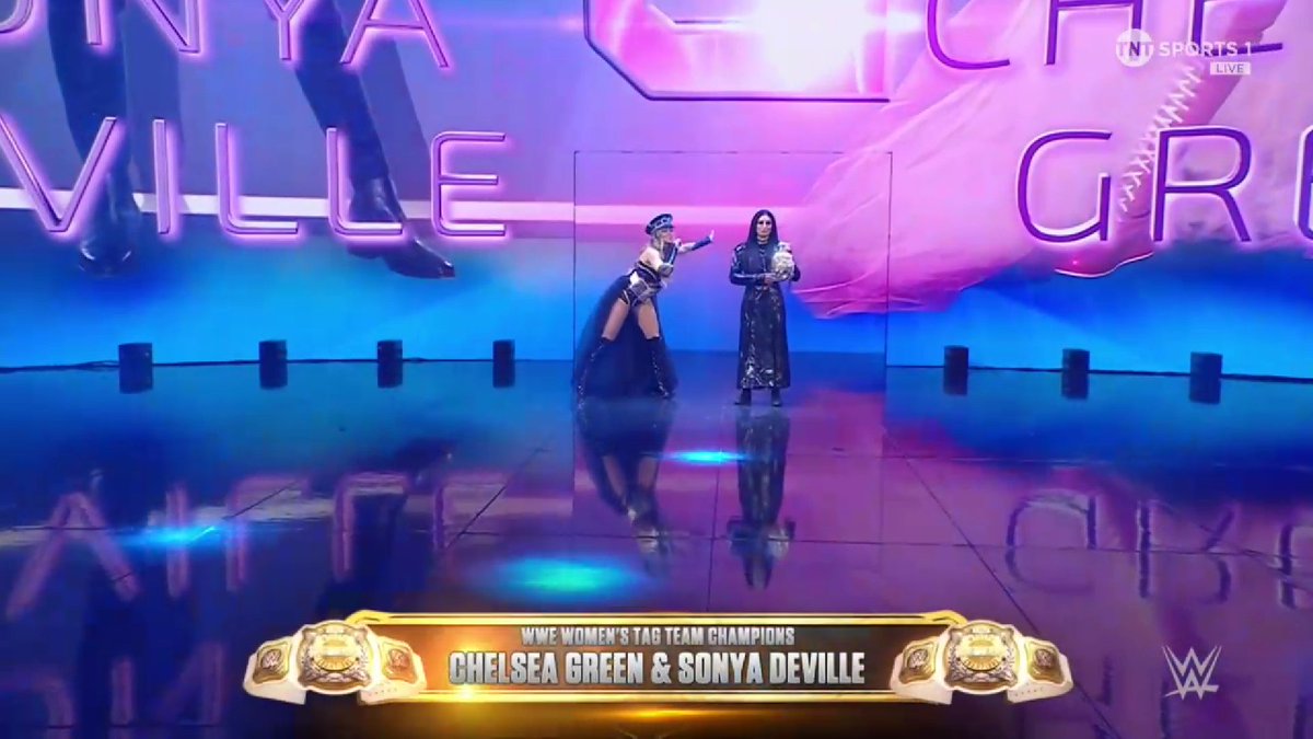 SonyaFansite's tweet photo. #SonyaDeville #PrideFighter #DaddyDeville #WWE #Smackdown
(@SonyaDevilleWWE) https://t.co/ObD4DSP3cA