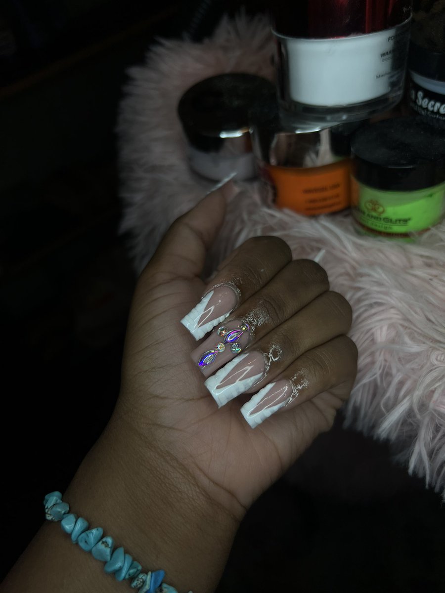 kasharalove123's tweet photo. my nail page is  @nails_bykashh on ig😍 https://t.co/vTa1kxokZv