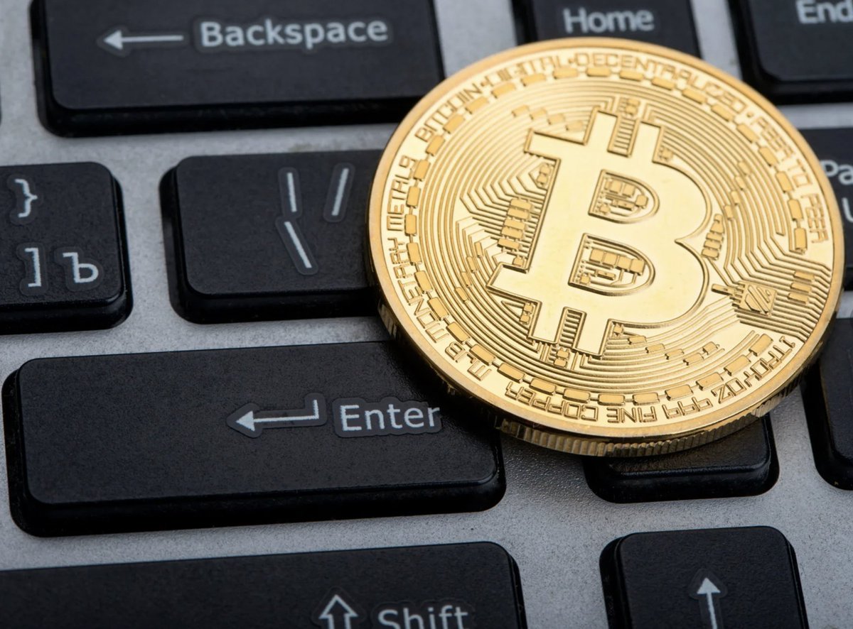 voycroweph4144's tweet image. Blockchain-based voting systems gain traction, ensuring secure and transparent elections. #BlockchainVoting #ElectionIntegrity