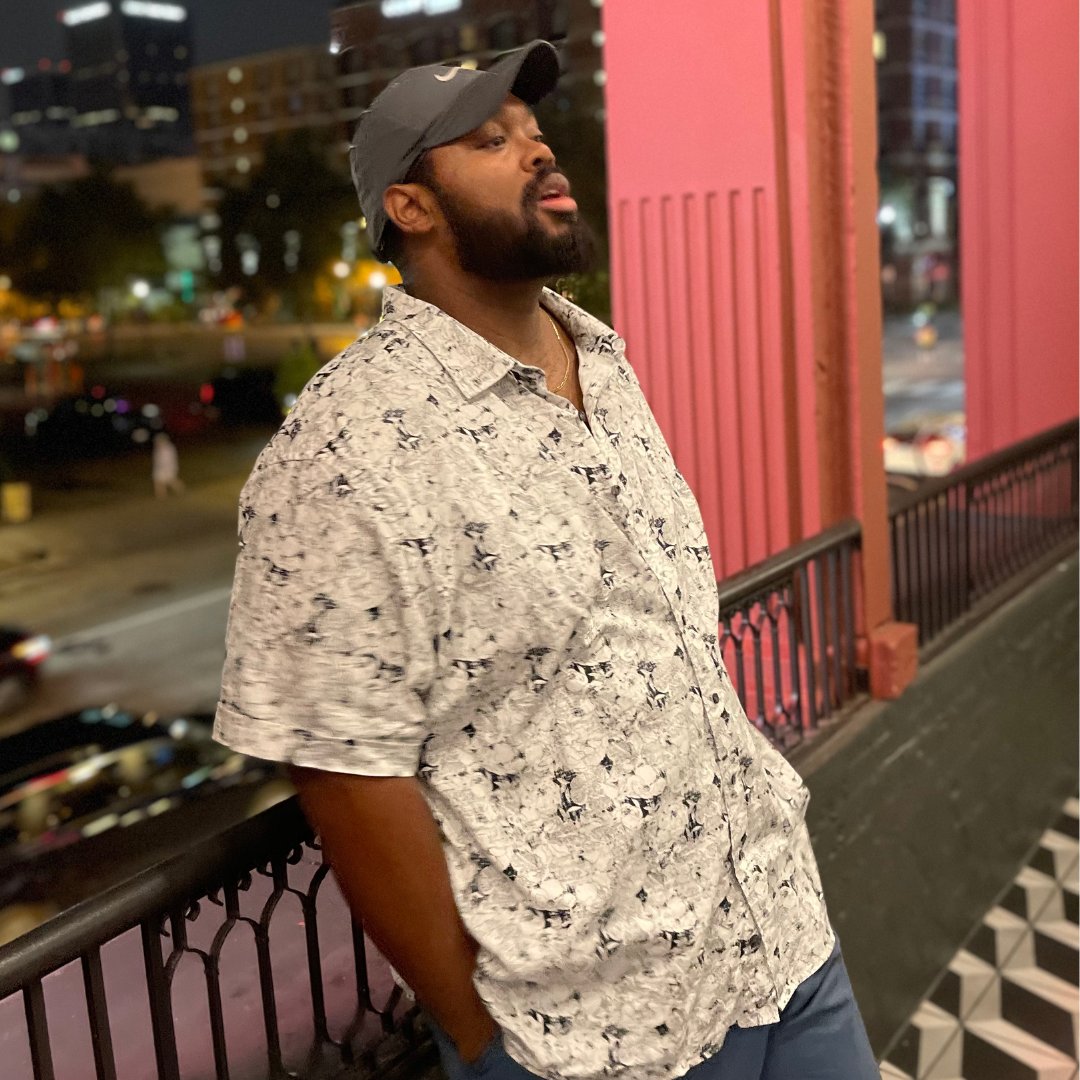 RobNiece's tweet image. I could write a novel on how much they gonna book us.

#RobNiece #NotAnother