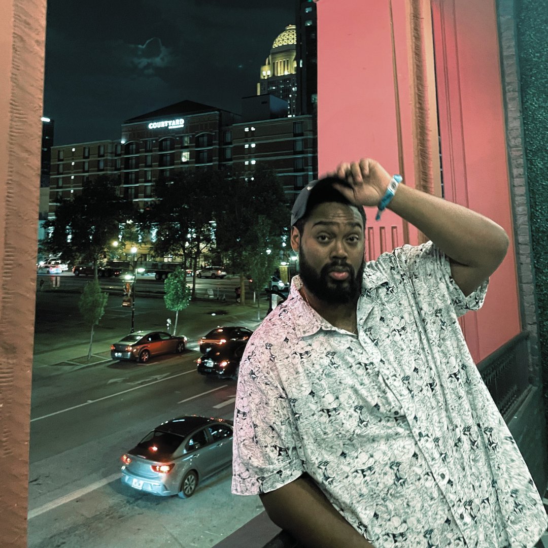 RobNiece's tweet image. I could write a novel on how much they gonna book us.

#RobNiece #NotAnother