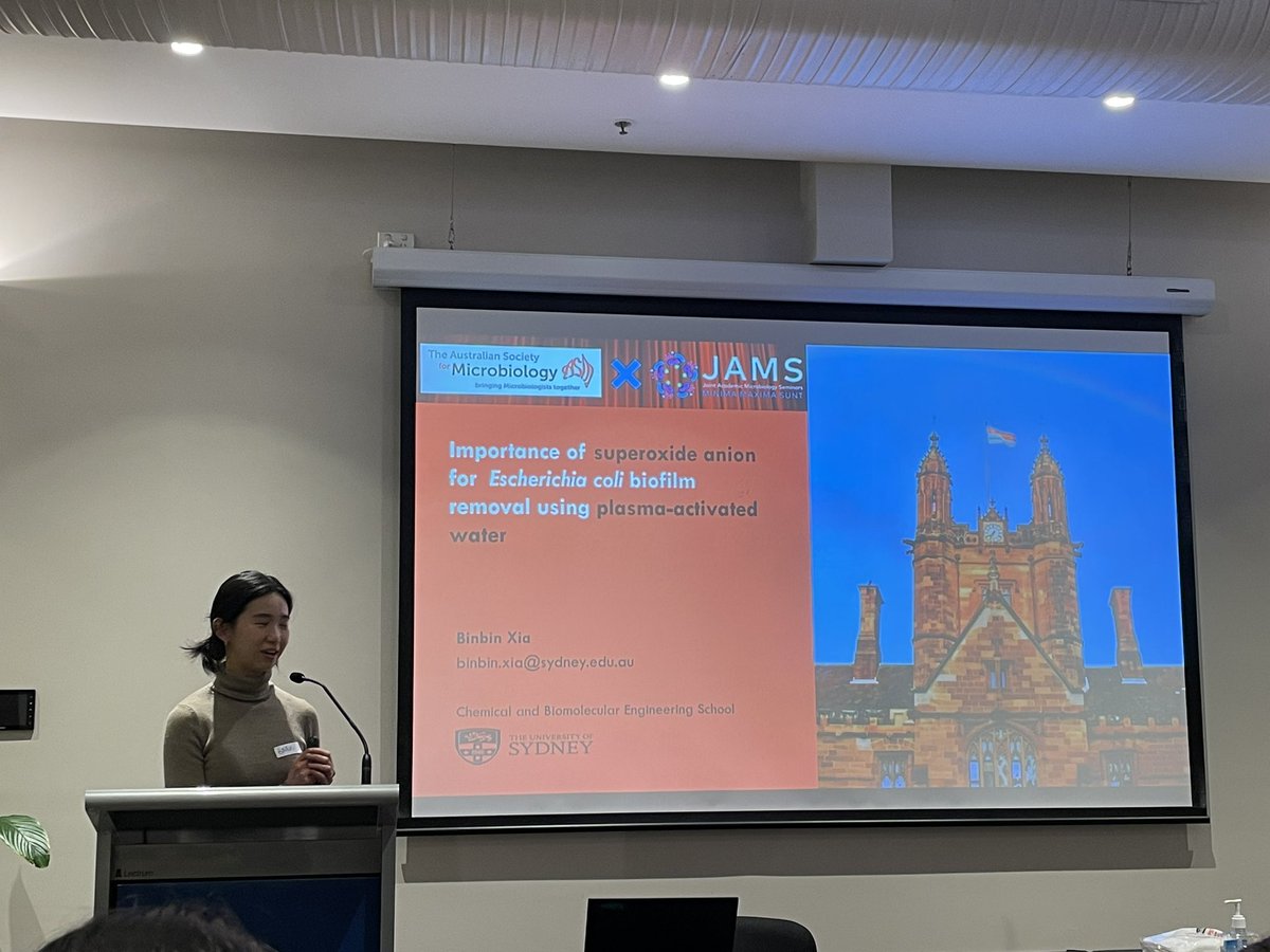 Dr Heema Kumari Nilesh Vyas (@hknvee) on Twitter photo Very proud of our PhD student <a href="/blanchepugie/">Binbin Xia</a> for giving an excellent talk at the <a href="/jamsorgau/">JAMS</a> x <a href="/AUSSOCMIC/">ASM</a> <a href="/ASM_NSWACT/">ASM NSW/ACT Branch</a> Student Special.
Presenting her recent paper on #PAW #superoxide for #Biofilm removal 🧫
(doi.org/10.1016/j.jece…)
<a href="/AnneMaiPro/">Anne Mai-Prochnow</a> <a href="/PJCullen100/">PJ Cullen</a> Very proud of our PhD student <a href="/blanchepugie/">Binbin Xia</a> for giving an excellent talk at the <a href="/jamsorgau/">JAMS</a> x <a href="/AUSSOCMIC/">ASM</a> <a href="/ASM_NSWACT/">ASM NSW/ACT Branch</a> Student Special.
Presenting her recent paper on #PAW #superoxide for #Biofilm removal 🧫
(doi.org/10.1016/j.jece…)
<a href="/AnneMaiPro/">Anne Mai-Prochnow</a> <a href="/PJCullen100/">PJ Cullen</a>