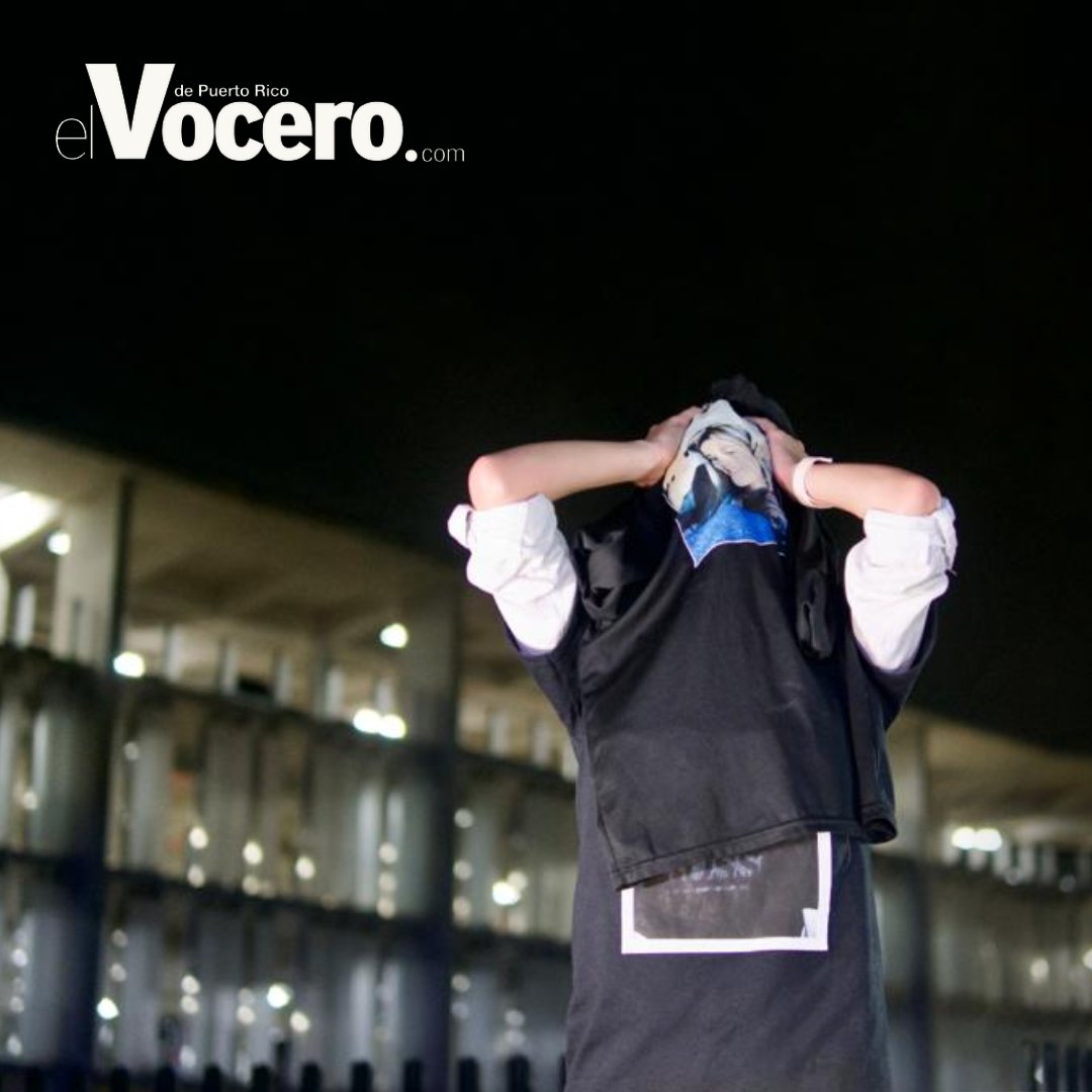 VoceroPR's tweet photo. RESUMEN: Un jurado de 3 mujeres y 9 hombres halló culpable a Félix Verdejo por dos de cuatro cargos federales tras la muerte de Keishla Marlen Rodríguez Ortiz. Entre gritos y bocinazos, los familiares se expresaron complacidos con el veredicto https://t.co/5Rw3s79ySU https://t.co/OrEjudzyBv