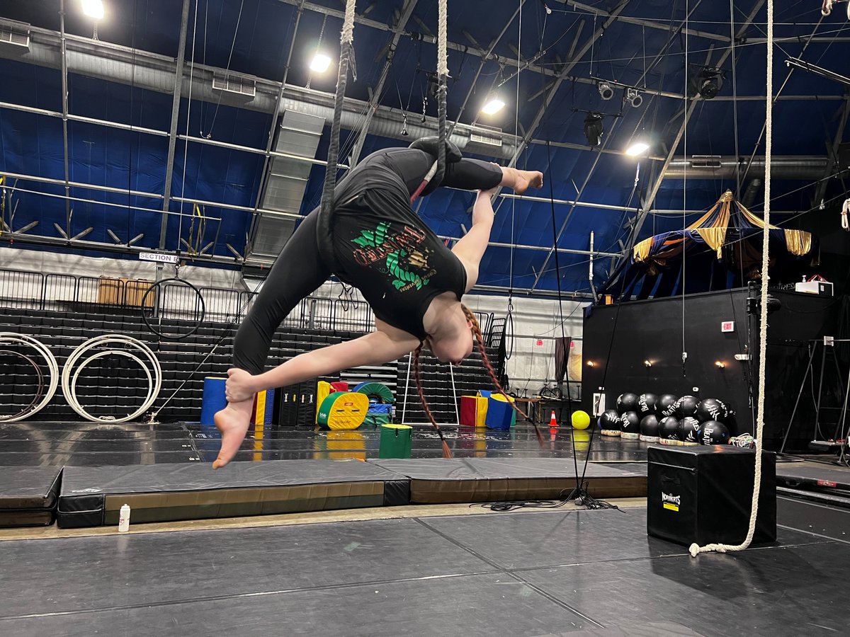 It’s that time again – the Summer Show at @CircusJuventas. The TRIA Performing Arts Medicine is excited to once again be providing on-site care to performers this year! bit.ly/3OxHYEM