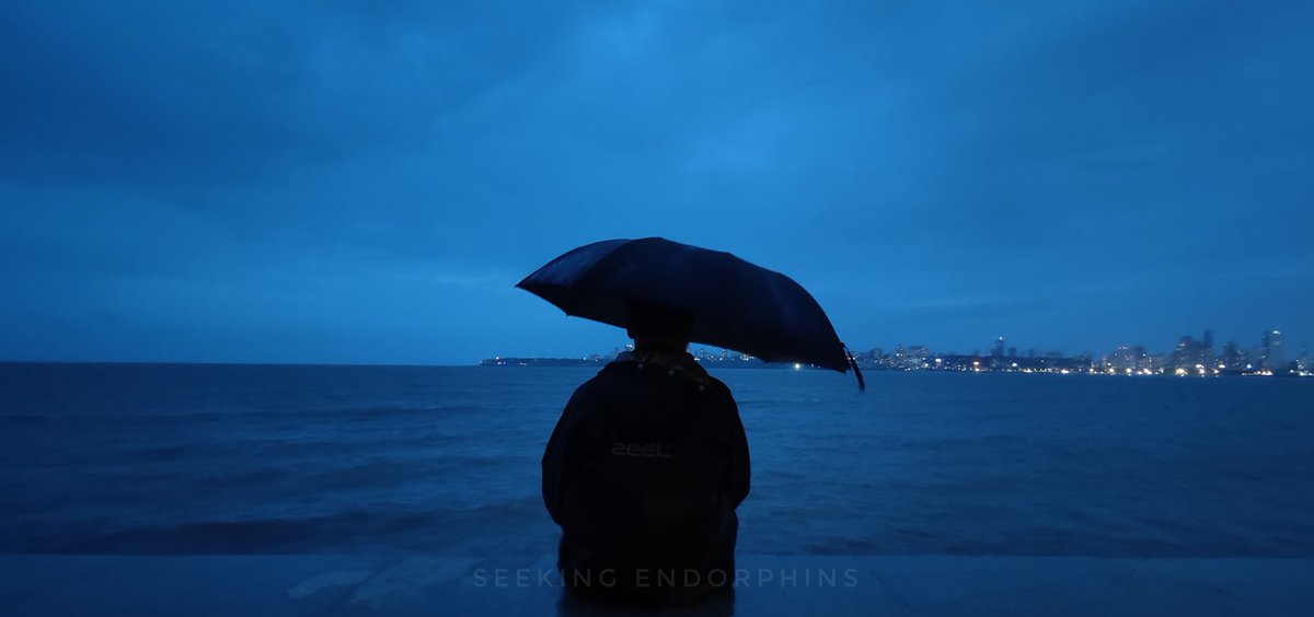 SEENDOCIN's tweet photo. 💙

#MumbaiRains #Mumbai https://t.co/3GCldjVPvU