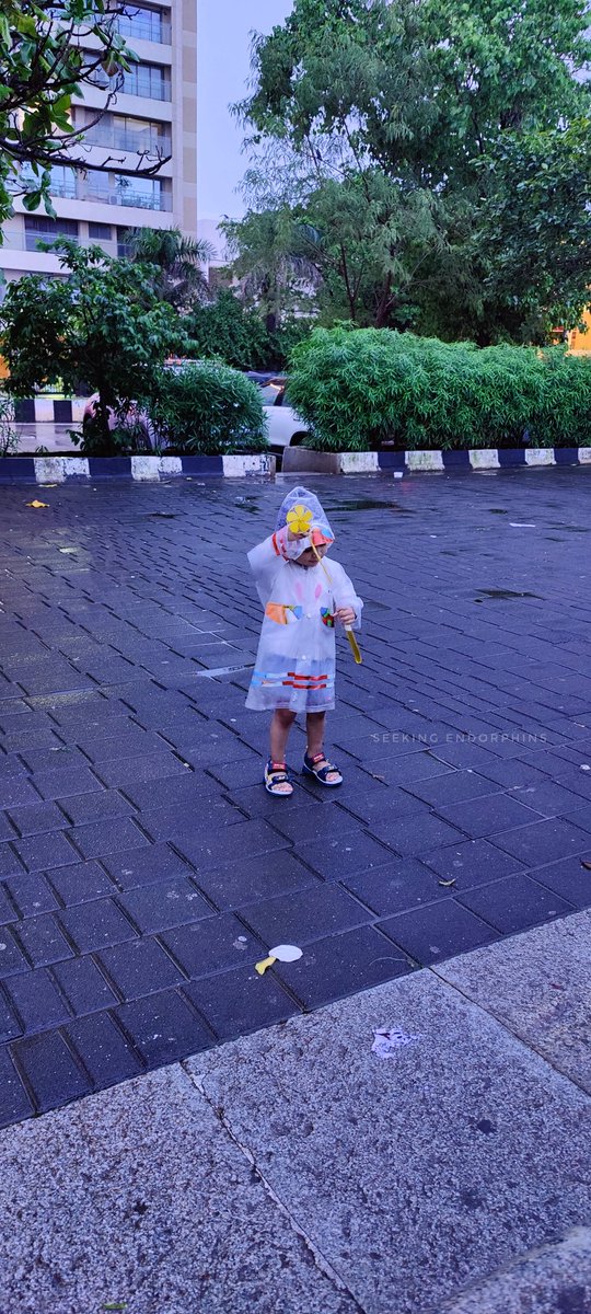SEENDOCIN's tweet photo. 💙

#MumbaiRains #Mumbai https://t.co/3GCldjVPvU