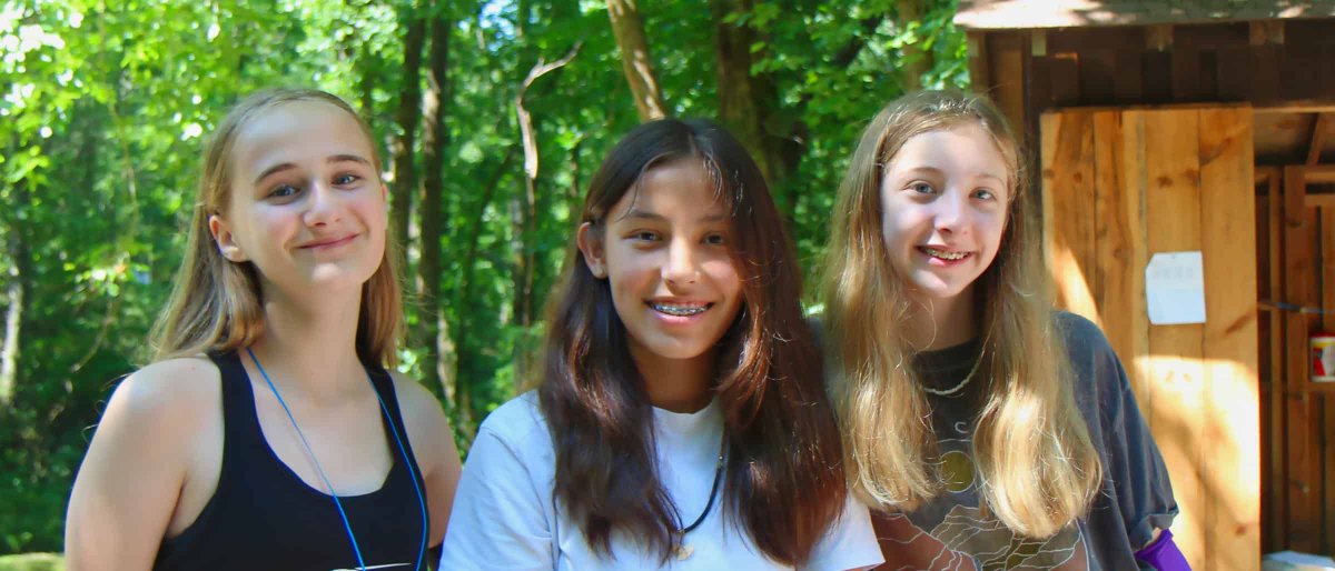 Check out the latest from RBC! "Textures of Camp." The textures of camp life at Rockbrook include muffins, woodworking, gaga ball, horseback riding, and afternoon rainstorms. rockbrookcamp.com/blog/textures-…