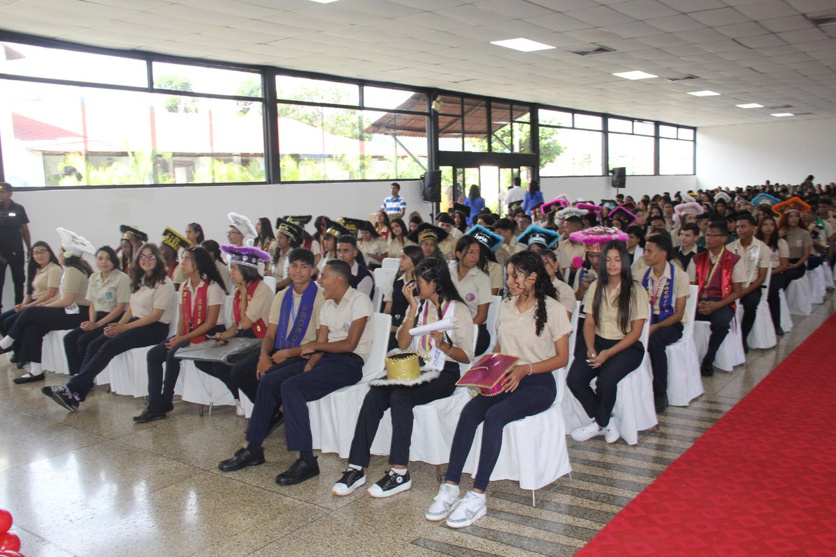 Centro de Desarrollo Calidad Educativa La Guaira tweet media