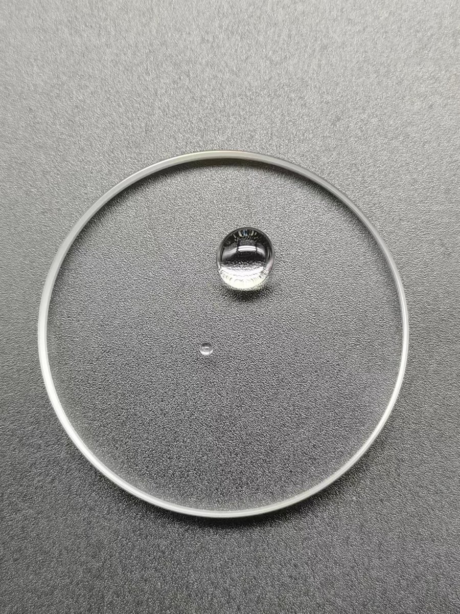 The hydrophobic coating usually applied alongside with an Anti-Reflection . Contact angle of water above 110º is available on optics we made .With Anti-scratch and easy to cleaning,The hydrophobic optics can be used in industrial and harsh environments.
#hydrophobiccoating