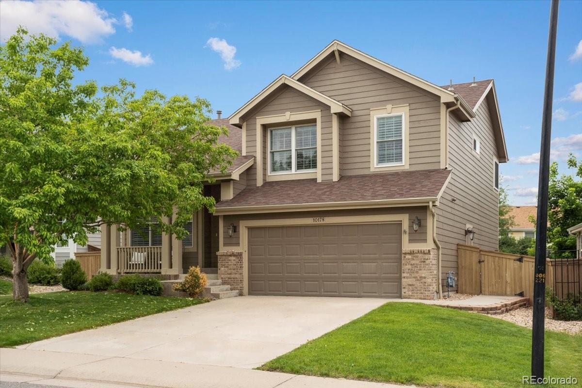 10178 Bentwood Circle, Highlands Ranch, CO 80126 4 bed | 3 bath Closed $730,000 bit.ly/3YcXcT5 This beautiful 4 bed, 4 bath home located in the heart of the coveted Kentley Hills Neighborhood of Highlands Ranch is the perfect location with access to rec centers,...