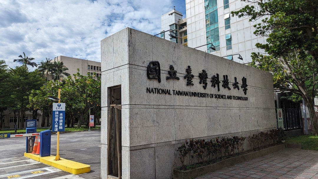 amanda_lam's tweet photo. I'm at 國立臺灣科技大學 National Taiwan University of Science and Technology in Da’an District https://t.co/dbagGrXrXB https://t.co/tweVRgxGa1
