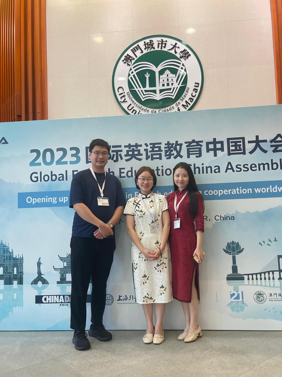 Share my latest projects at 2023 global English education China assembly. Meeting many scholars