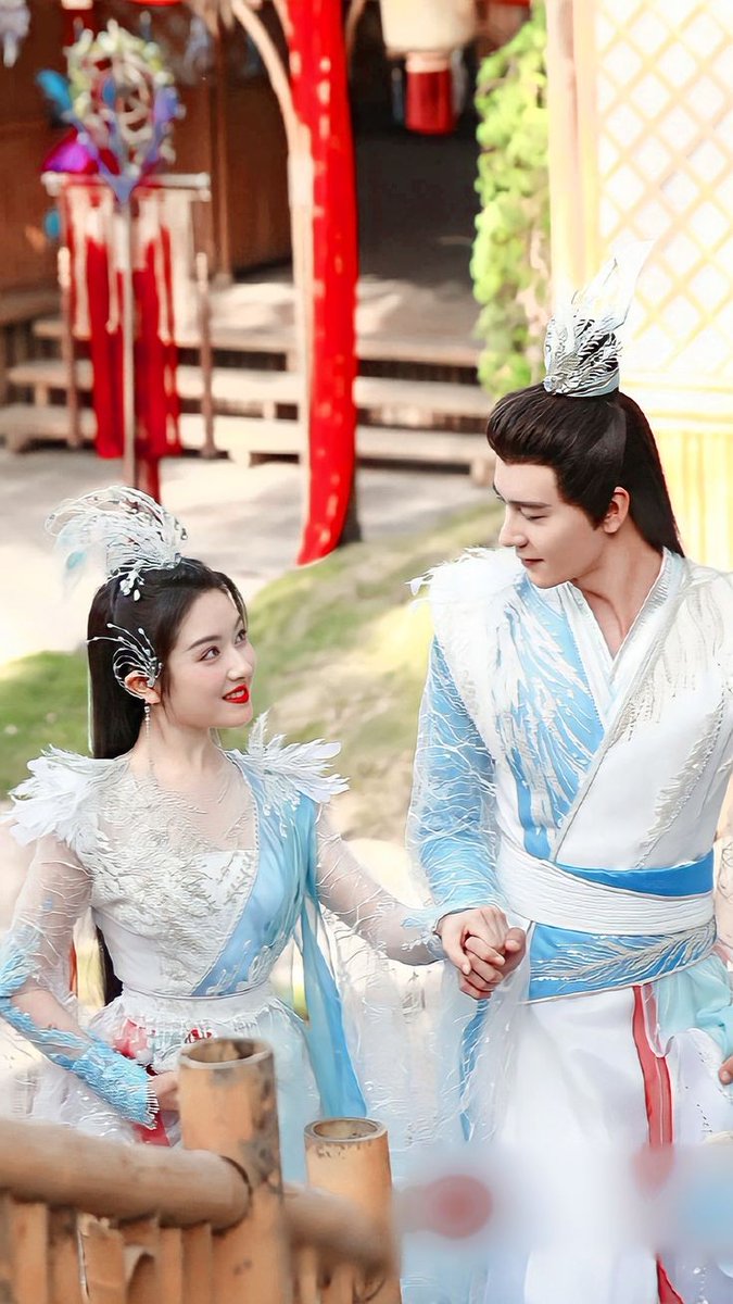 oyoe_niudi's tweet photo. Drama #TheStarryLove Satellite Theater September 30th Japanese TV Premiere, the first eps will be broadcast at 5pm on September 30th. And it will be officially broadcast in October
#LiLandi #ChenXingxu #HeXuanlin #ChenMuchi #Yetan #Youqin #Qingkui #Chaofeng #cdrama #Youku https://t.co/cCp6JGIPZF