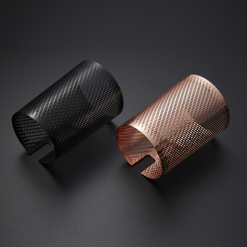 chnfqing1374161's tweet image. Photo Etching Application：
#aromatherapymachine shell #ChemicalEtching #PhotoEtching #PhotoetchedMachining