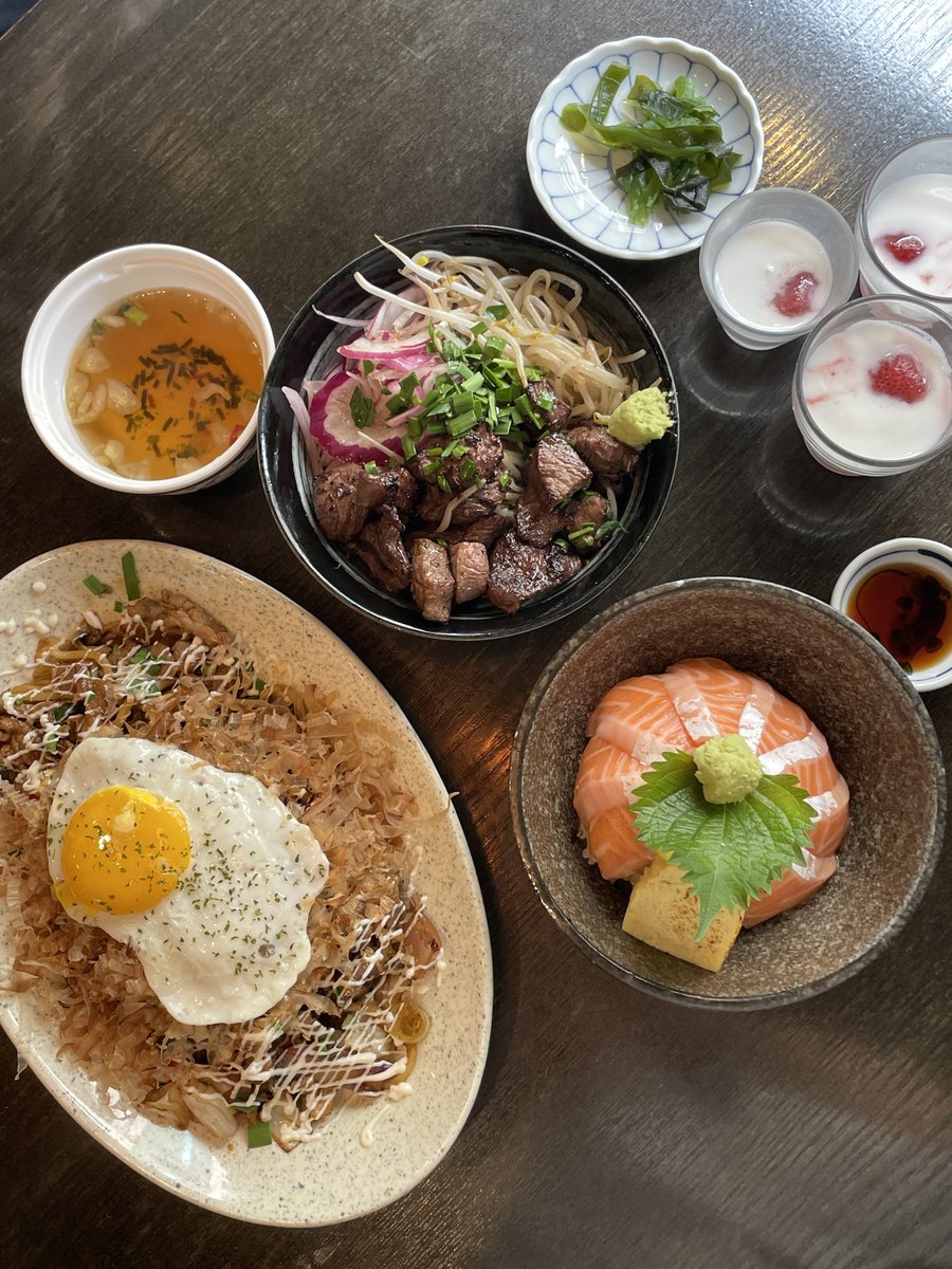 sshuaring's tweet photo. 🍽️ 선릉 장정정

슈수니 모임이라 쓰고 슈블로프의 개라고 읽는다.

#슈아의_밥Time
#조슈아_먹어보슈아
#후회되지만후회안돼왜냐면난행복하거든지금 https://t.co/2v6JuRnpgS
