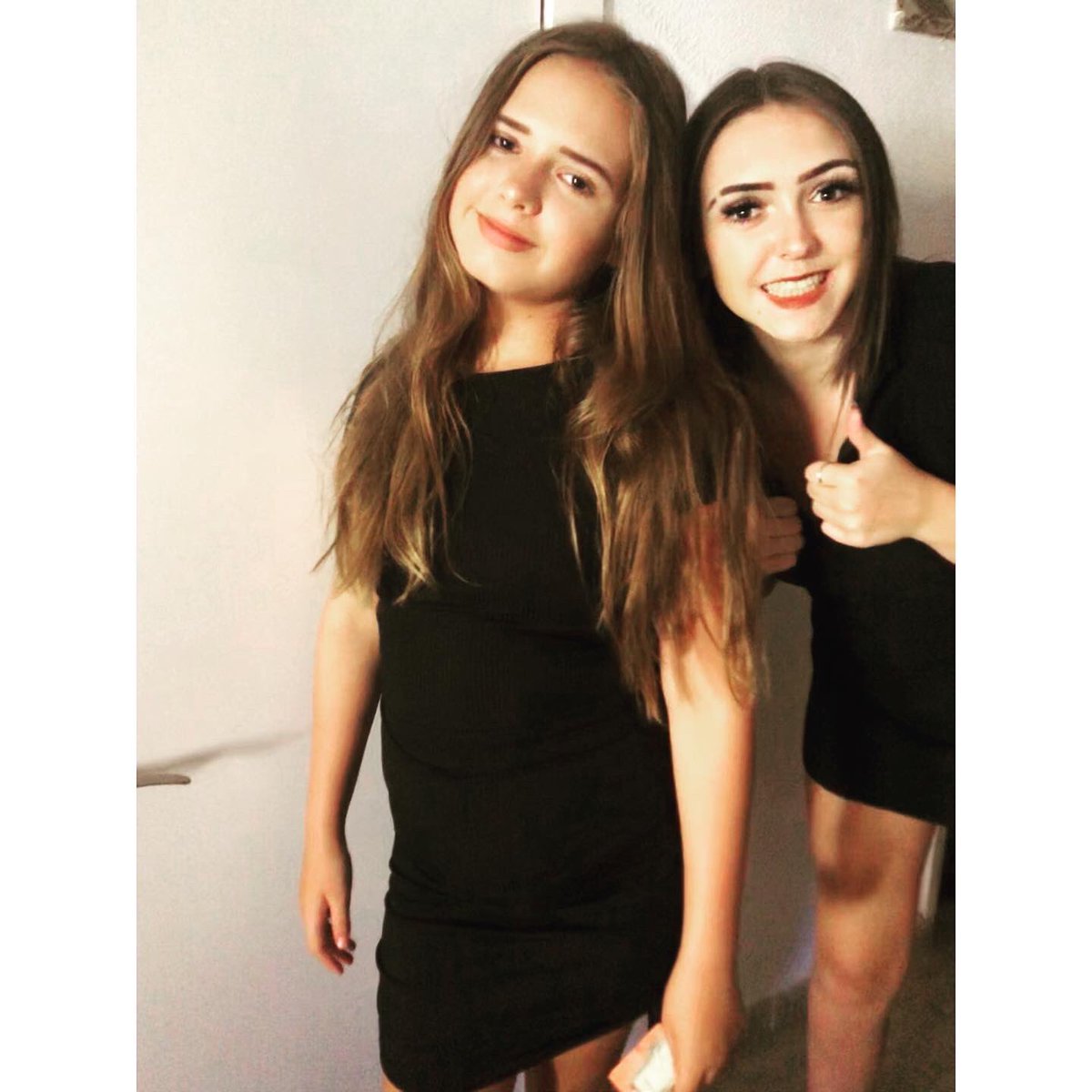lilypod1803's tweet photo. Florence ready last night to go out for food in the village, little help from her sister to get ready 💗💗
-
#myheartbeats #livinginspain #ourspanishadventure #ourspanishlife #ourspanglishlife #makingmorememories #makingeverysecondcount https://t.co/wlM5FH750i