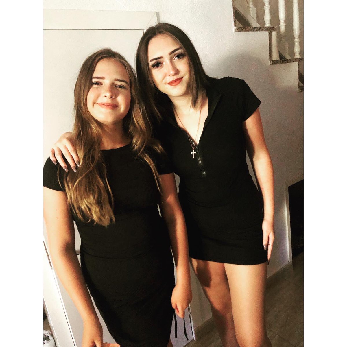 lilypod1803's tweet photo. Florence ready last night to go out for food in the village, little help from her sister to get ready 💗💗
-
#myheartbeats #livinginspain #ourspanishadventure #ourspanishlife #ourspanglishlife #makingmorememories #makingeverysecondcount https://t.co/wlM5FH750i