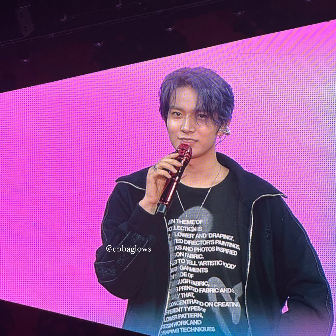 hourlylhs's tweet photo. PURPLE HAIRED #HEESEUNG ?!?! https://t.co/yPPANx8OhA