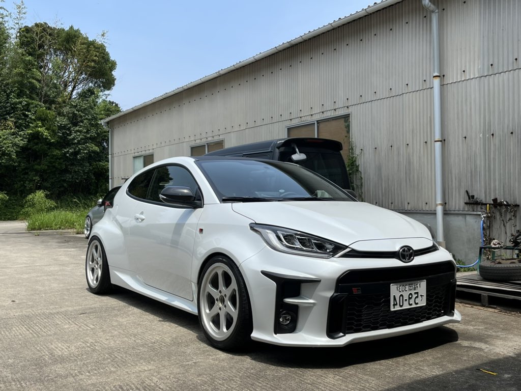 m2l_jp's tweet photo. 俺が車触ると全部楠みちはる https://t.co/vzoHinlQOV