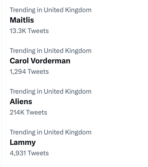 Rebartic's tweet photo. When the trends align perfectly...
#OALIENS https://t.co/2YD586JnFV