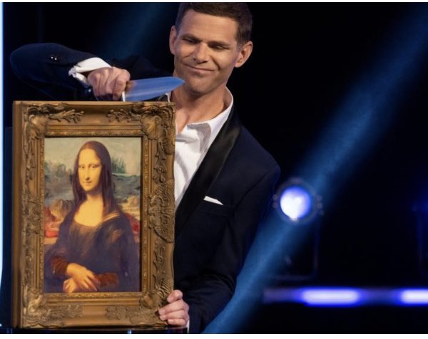 Melanie Martin tweet media