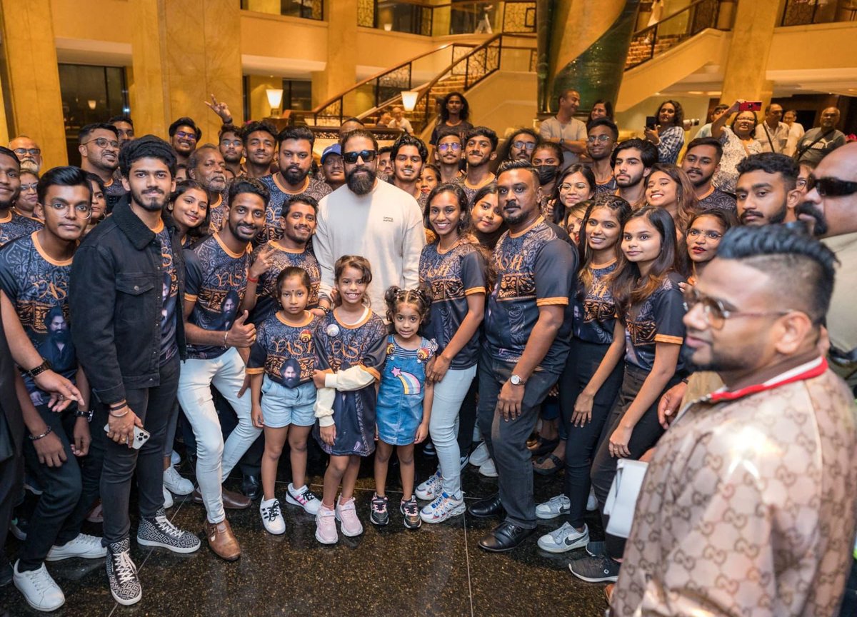 Fans go wild over Rocking #Yash’s visit to Malaysia. His film KGF 1 and its sequel were recently released in Japan. #yash #KGF #KGF2 #KGFChapter2 #KGFシリーズ @TheNameIsYash