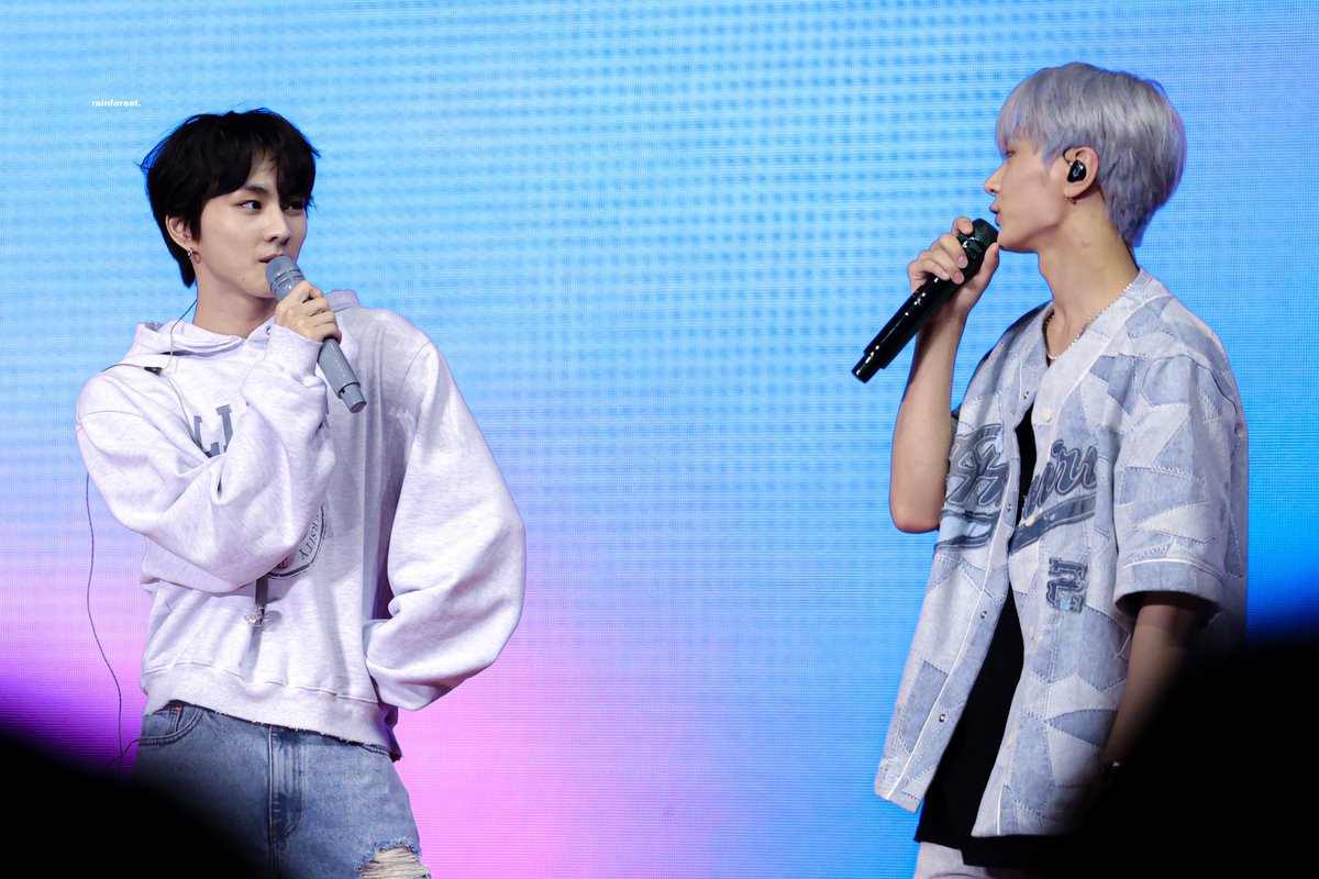 enhypenfansite's tweet photo. [HQ] 230729 'FATE' IN SEOUL DAY 1

cr.@/rainforest0204
#ENHYPEN #엔하이픈 #JUNGWON #정원 #JAY #제이 #EN_WORLDTOUR_FATE #FATE_IN_SEOUL https://t.co/RfRkHPP9CZ