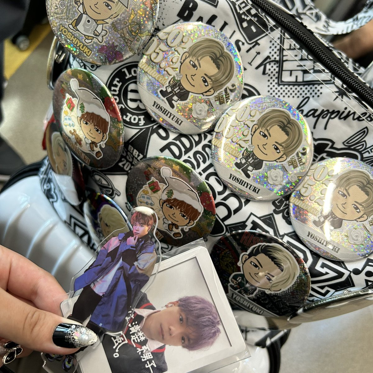 Kano3BBZ's tweet photo. れっつご！！💜
前回のたまアリみんなビジュ良すぎて鼻血案件だったけど、何とか耐えた！
今回は耐えられない気がする🥺
推しはもちろんだけど、りゅせとゆせビジュ爆発してた🫧
ゎ‹ゎ‹ https://t.co/imiJQjShOC