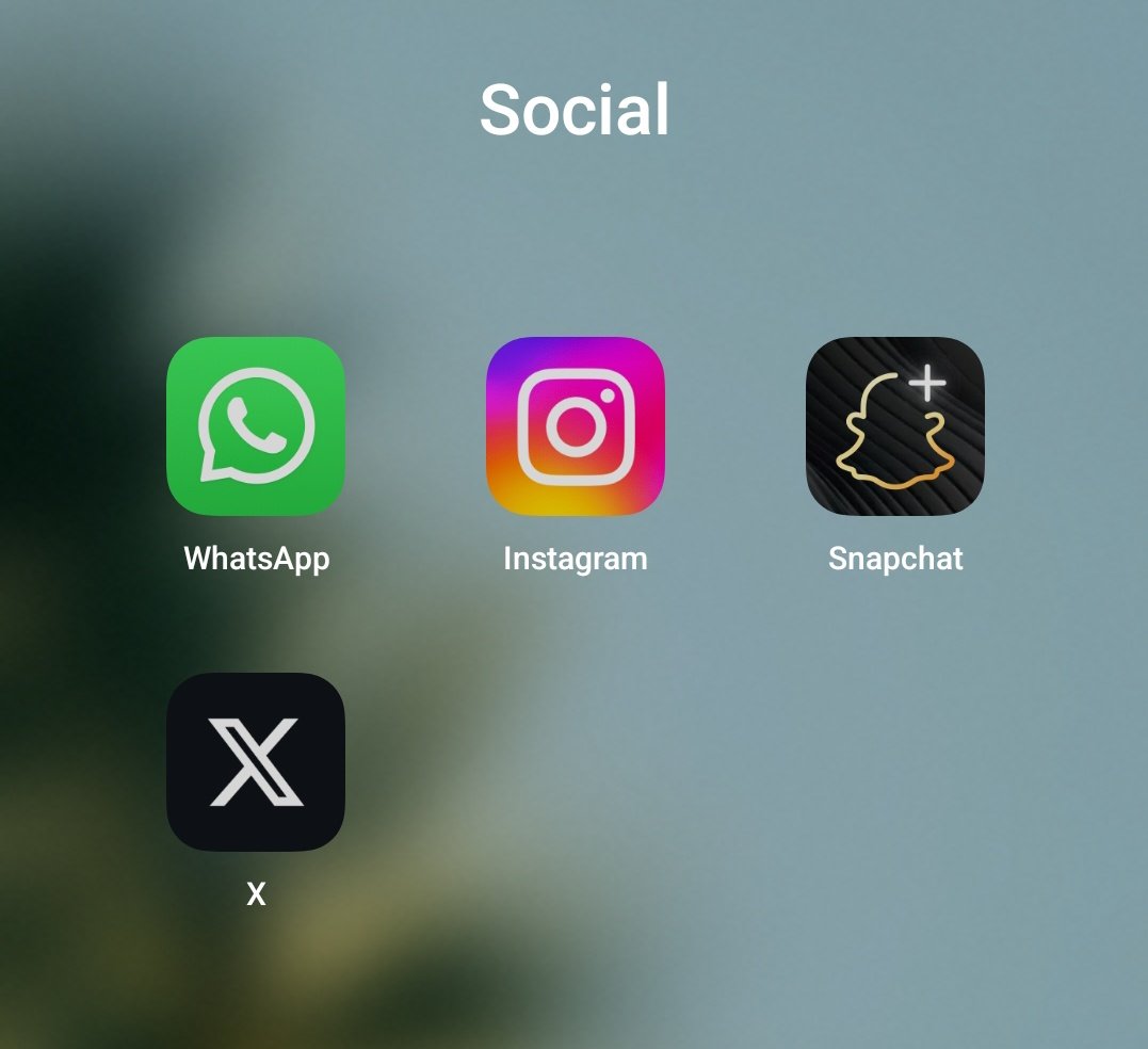 _Mufidul's tweet photo. The familiar logo &amp; name that defined an era now replaced! 😔
#ElonMusk #ElonX #Xapp #TwitterX https://t.co/edIZyeuQmC