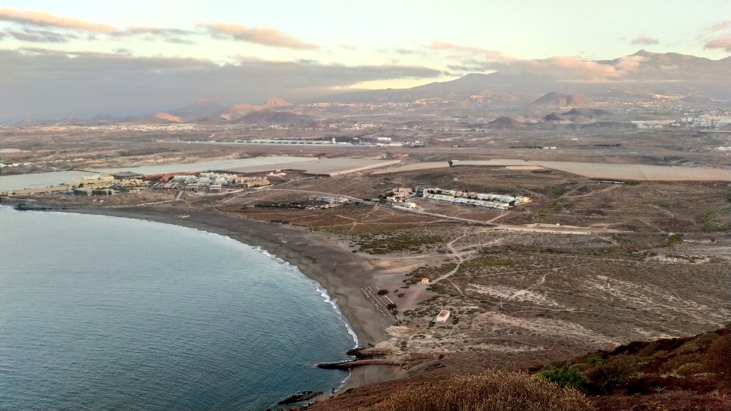 Así amanece hoy desde El Médano <a href="/VickyPalmaMeteo/">Vicky Palma</a> <a href="/_canaryweather/">...CANARYWEATHER...</a>