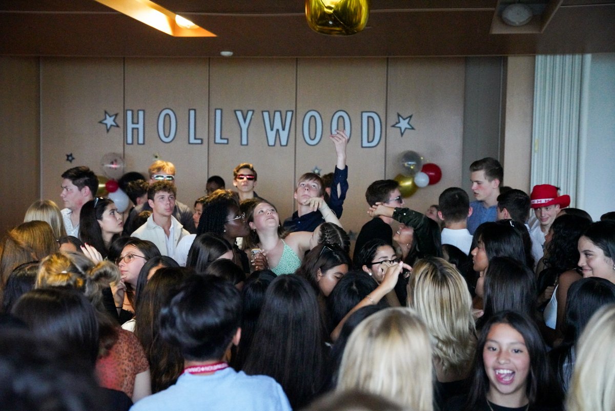 DestinationCA's tweet photo. Our Hollywood themed formal Dance at  Destination Canada was a night to remember.💃🕺 The students had an unforgettable evening of music, dancing, and fun!! ! 🎶✨ https://t.co/67pwZfexAk