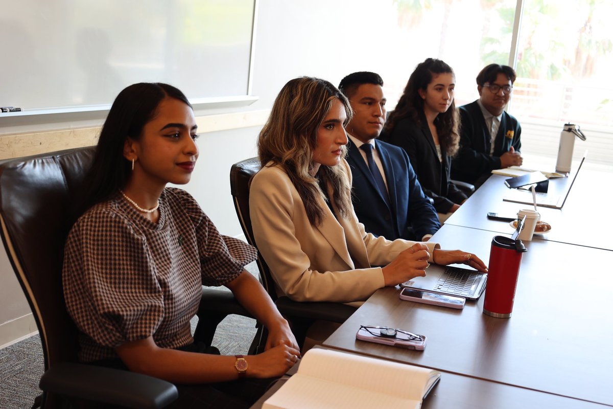 Today I met with student leaders & @csustudents to discuss what the proposal to raise CSU tuition would mean for them. CA has changed the lives of millions of families like mine with access to an affordable 4 yr degree. It’s clear - increasing tuition puts this dream at risk.