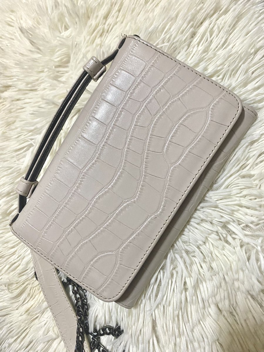 thankyoufor4708's tweet photo. ❗️ส่งต่อ 450฿ ค่า❗️ (ซื้อมา850฿)❗️
กระเป๋าแบรน Bester brand รุ่น Purse 
Dmขอดูเพิ่มเติมก่อนได้ค่า🙇🏻‍♀️
พร้อมโอนลดได้ค่ะ
#ส่งต่อกระเป๋า #ส่งต่อเสื้อผ้า #เสื้อผ้ามือ2 
#besterbrand #besterbag #ส่งต่อกระเป๋ามือ2 #กระเป๋าแบรนด์ไอจี #ส่งต่อกระเป๋ามือสอง #ส่งต่อกระเป๋า #ส่งต่อbesterbrand https://t.co/7SIWAvxv2H
