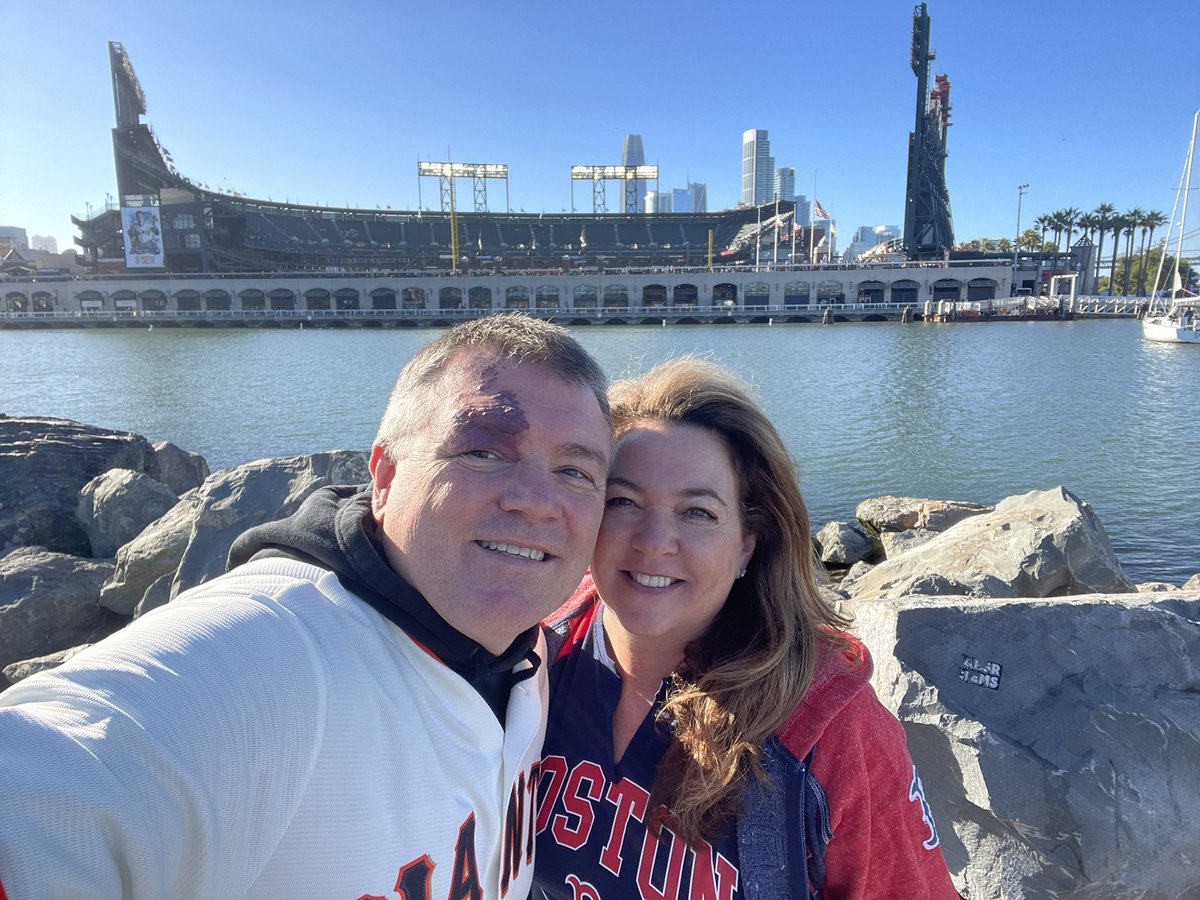 tcrawford's tweet photo. House divided. Time for a little baseball with @kjsweers to kick off the weekend. @SFGiants vs @RedSox. https://t.co/XOPeXKfiCe
