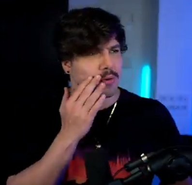 multyystan's tweet photo. Justin Bieber: // T3ddy:
@t3ddyyyyy https://t.co/wvmDvcvDzx