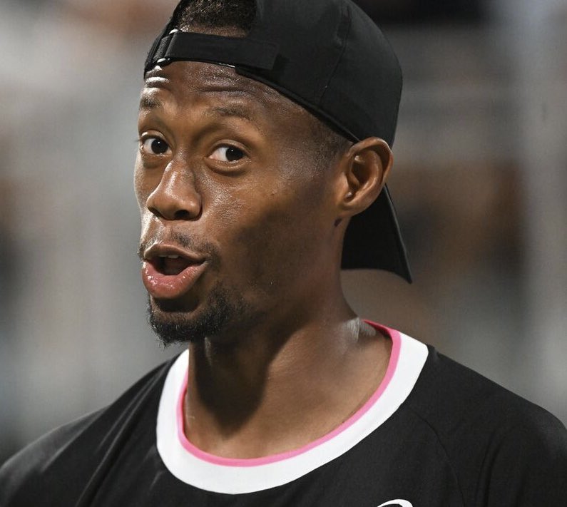 TheTennisLetter's tweet photo. Despite his loss in the Atlanta QF, Chris Eubanks will be ranked #29 when the new rankings come out. 

He’ll be Top 30 for the first time in his career. 

He broke into the Top 100 in April. 

It’s all coming together for one of the nicest guys in tennis. ❤️ https://t.co/XkxF51eDPV