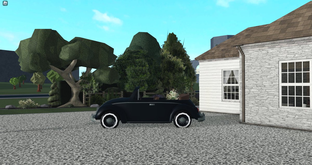 SNEAK-PEAK TO A BUILD I'LL ACTUALLY FINISH THIS TIME... #bloxburg #bloxburgbuilds @FroggyHopz_RBLX @RBX_Coeptus @AshleyTheUni Bouquet In car idea by @Celyxiaa! 🌟