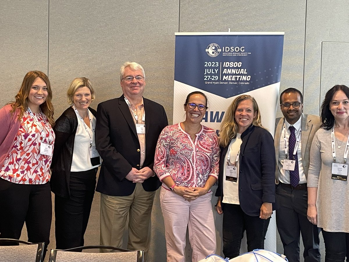 KartikVenk84's tweet photo. Idsog communications committee in action! ⁦@idsog_org⁩ #idsog https://t.co/JyROWA08GM