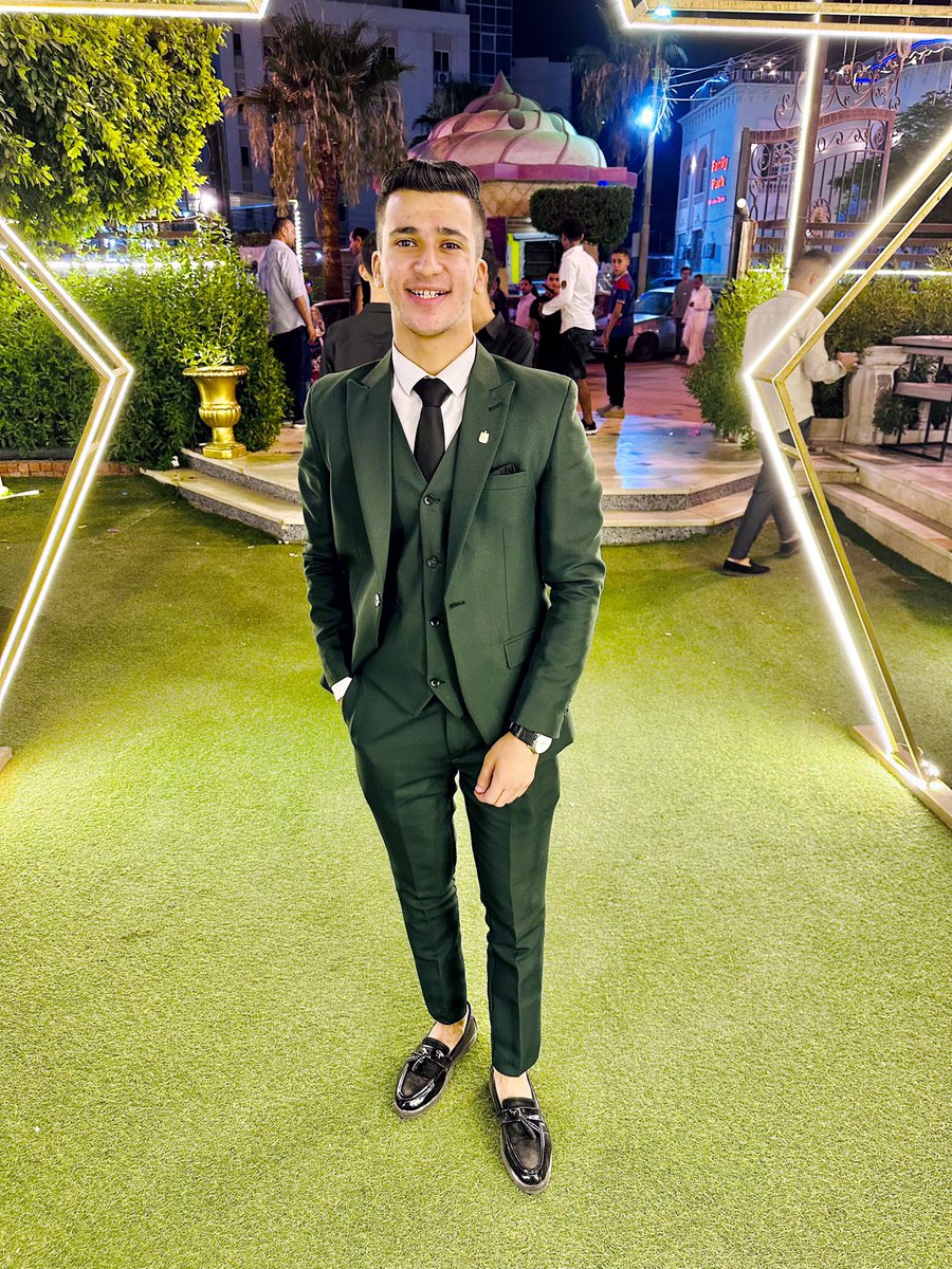 darshgneady1's tweet photo. 23🥳🎂 https://t.co/pGgO1AB1lC