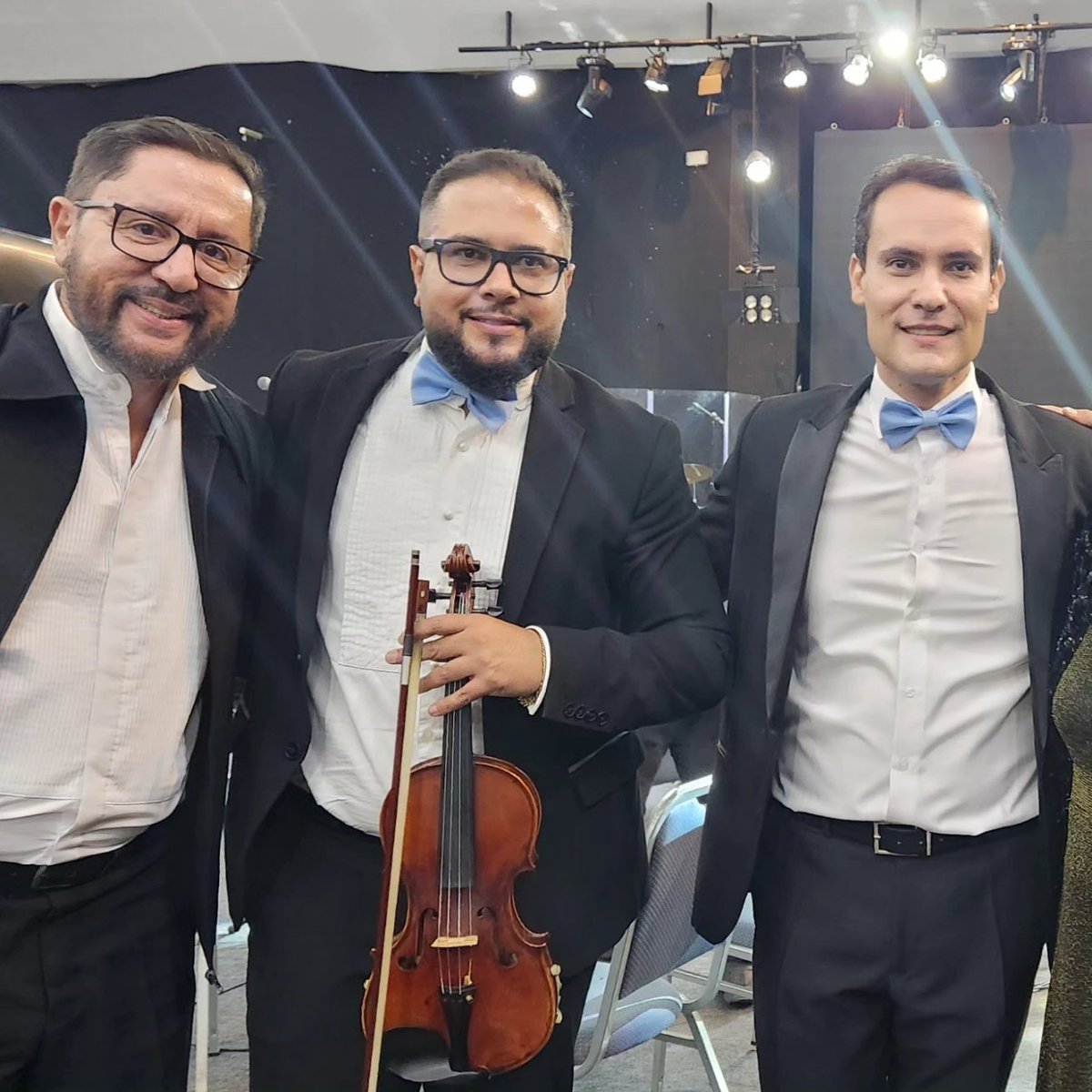 catarinanevesof's tweet photo. Noite maravilhosa da Orquestra Nazareno https://t.co/47iKZK77zi