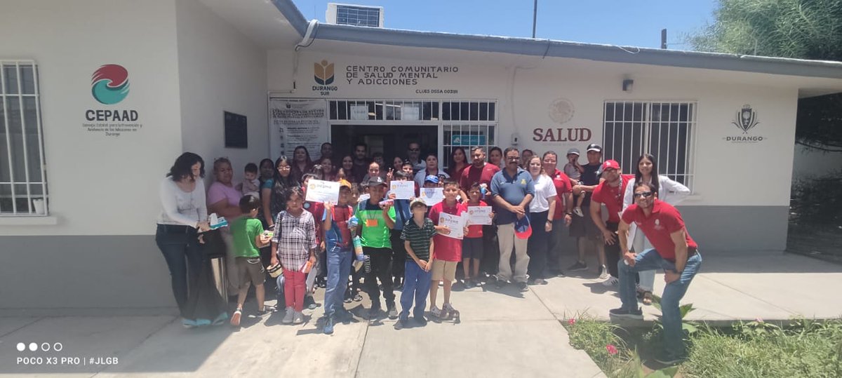 CEPAADurango's tweet photo. #Clausura del #Curso de #Verano en el #Centro Comunitario de Salud Mental y Adicciones #CECOSAMA #DurangoSur.

Agradecemos a todos los participantes en ésta actividad recreativa, de convivencia para los niños y para los papás que se dieron cita en este #Curso.✅

#CepaadInforma🎤 https://t.co/yNNxMqB0C2