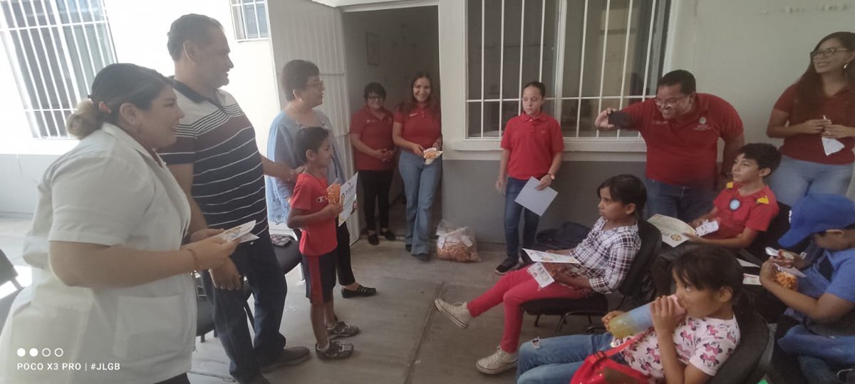 CEPAADurango's tweet photo. #Clausura del #Curso de #Verano en el #Centro Comunitario de Salud Mental y Adicciones #CECOSAMA #DurangoSur.

Agradecemos a todos los participantes en ésta actividad recreativa, de convivencia para los niños y para los papás que se dieron cita en este #Curso.✅

#CepaadInforma🎤 https://t.co/yNNxMqB0C2
